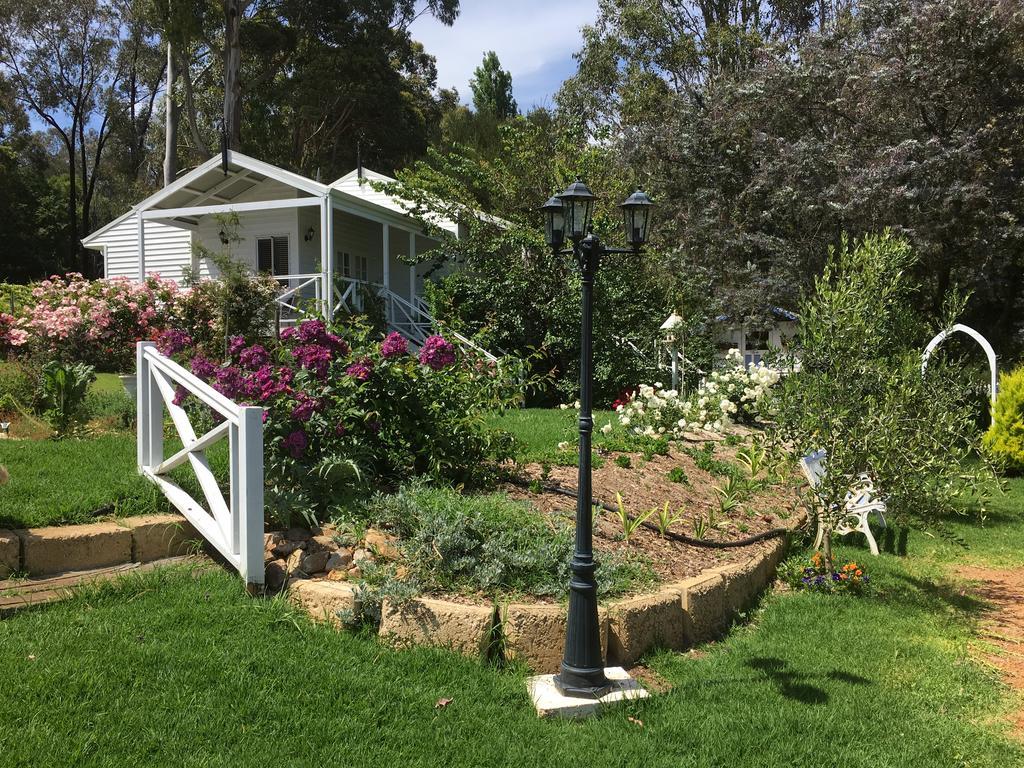 Applegate Lane Chalet Villa Балингъп Екстериор снимка
